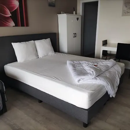 Met Zeezicht Apartment *